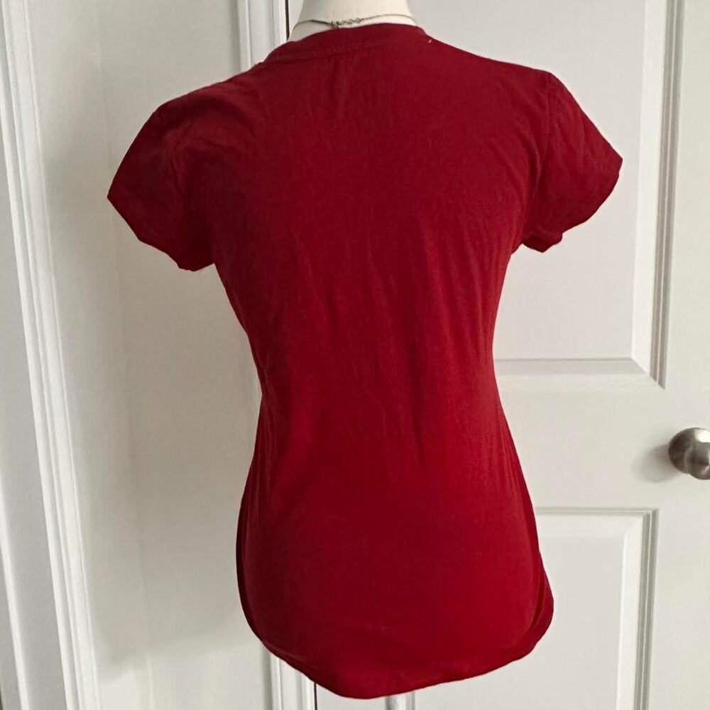 It’s Fun To Be Canadian Size S 100% Cotton Red Fitted Baby Tee Embroidered Logo - Picture 4 of 6